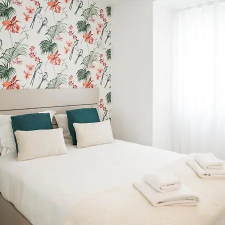 One Bedroom, 2 Mins From The Apartment Nazare