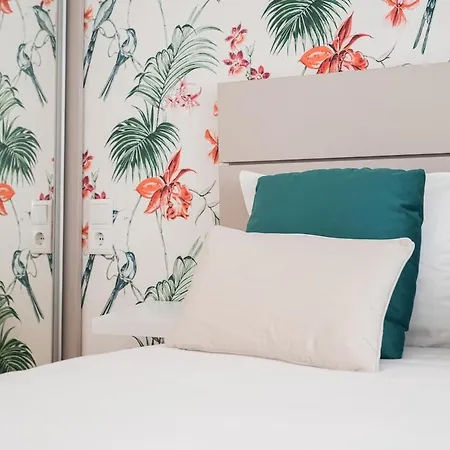 One Bedroom, 2 Mins From The 아파트 나자레