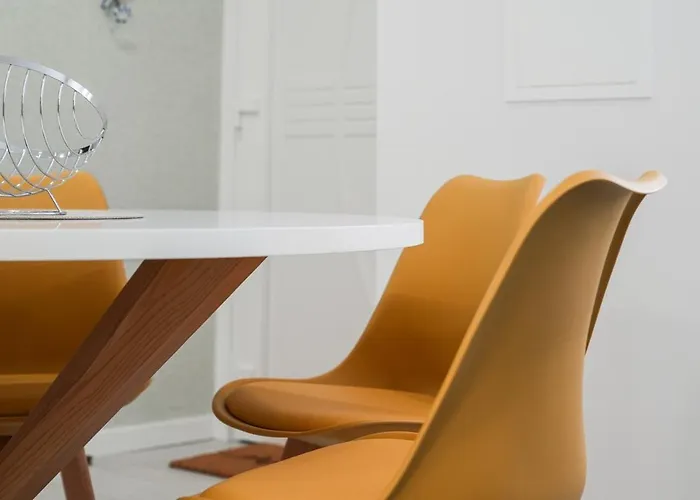 Apartament One Bedroom, 2 Mins From The